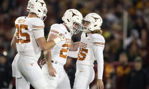 Instant Analysis: Longhorns showed their 5-star culture with win over Iowa State